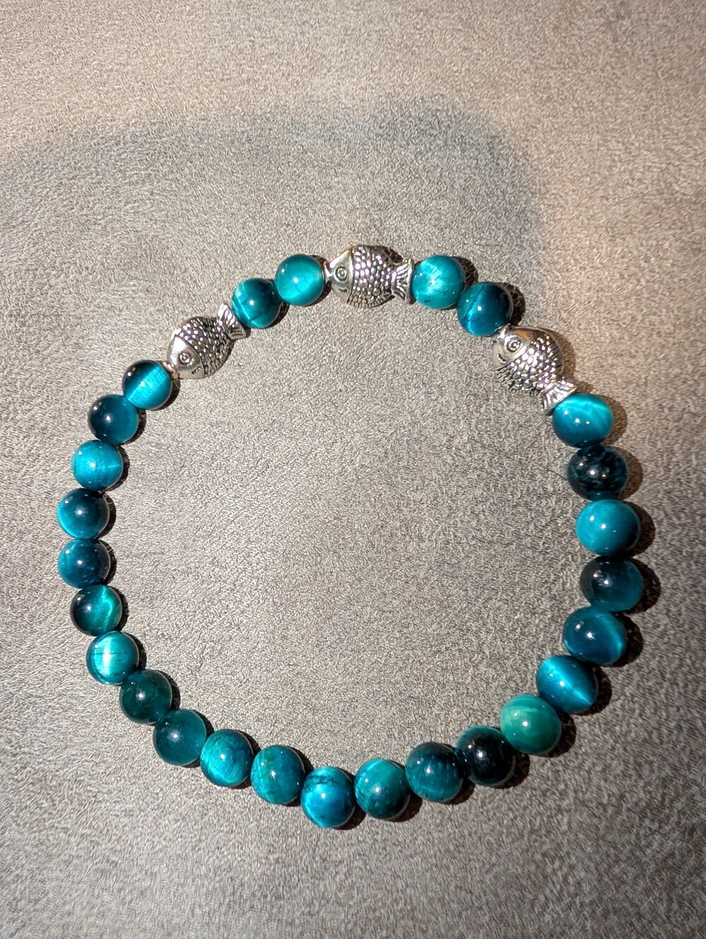 Teal Tigers Eye with Fish Accents Stretch Bracelet - Picture 7 of 8